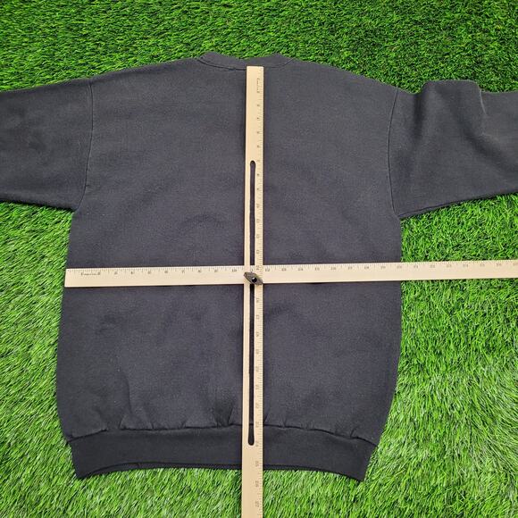 Vintage 90s Wolf Sweatshirt Women Large 20x25 Wilderness USA - Picture 3 of 12